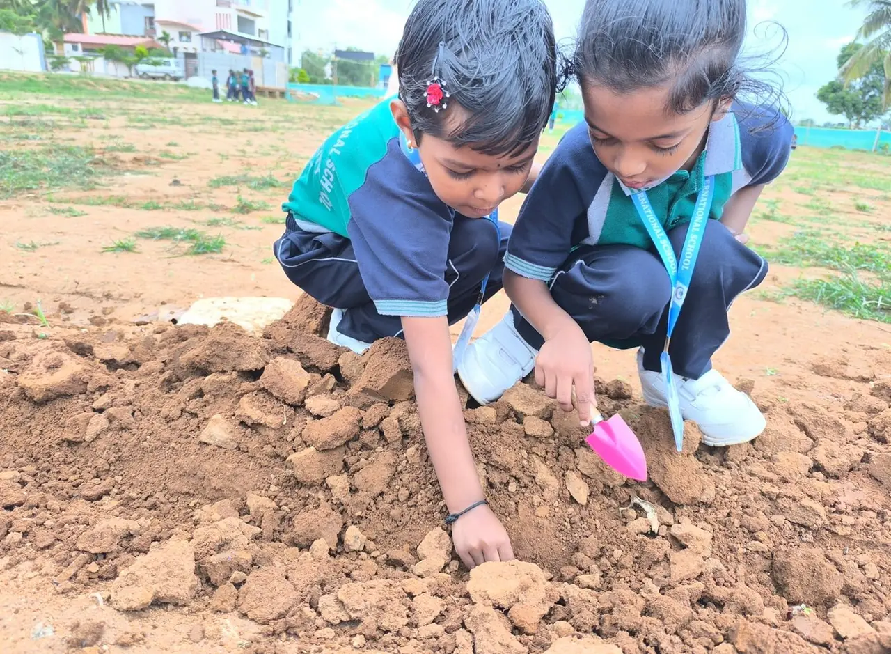 Children at CMR International School, Bangalore